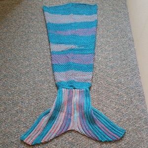 Mermaid Tail Crocheted Blanket (KIDS) Blue/Purple